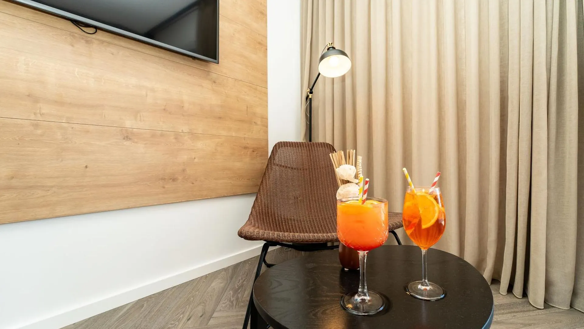 Dioniz Luxury Apartments Zadar 0*,